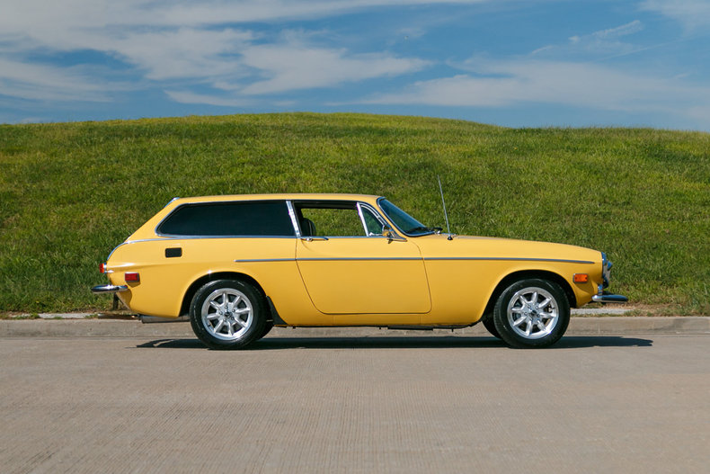 Volvo 1800/1800ES with VTO vintage aluminum wheels - Photo 5