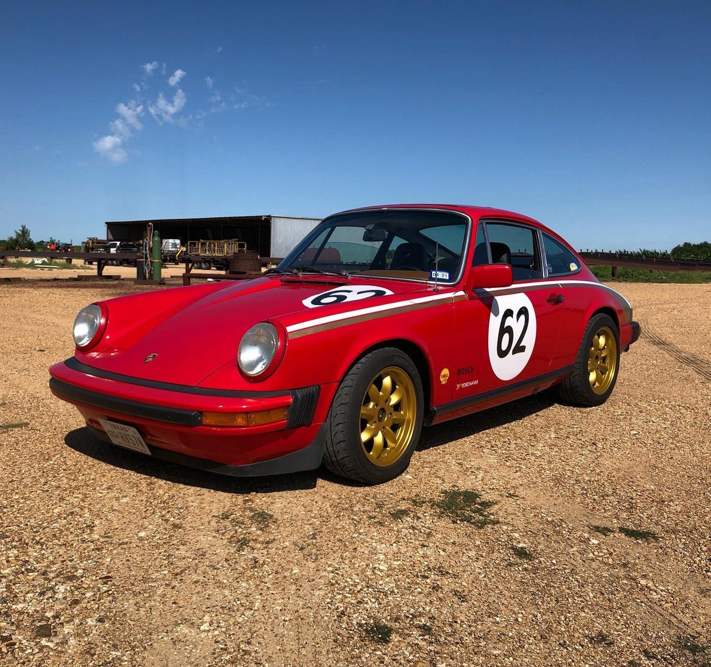 Porsche 911 with VTO vintage aluminum wheels - Photo 2