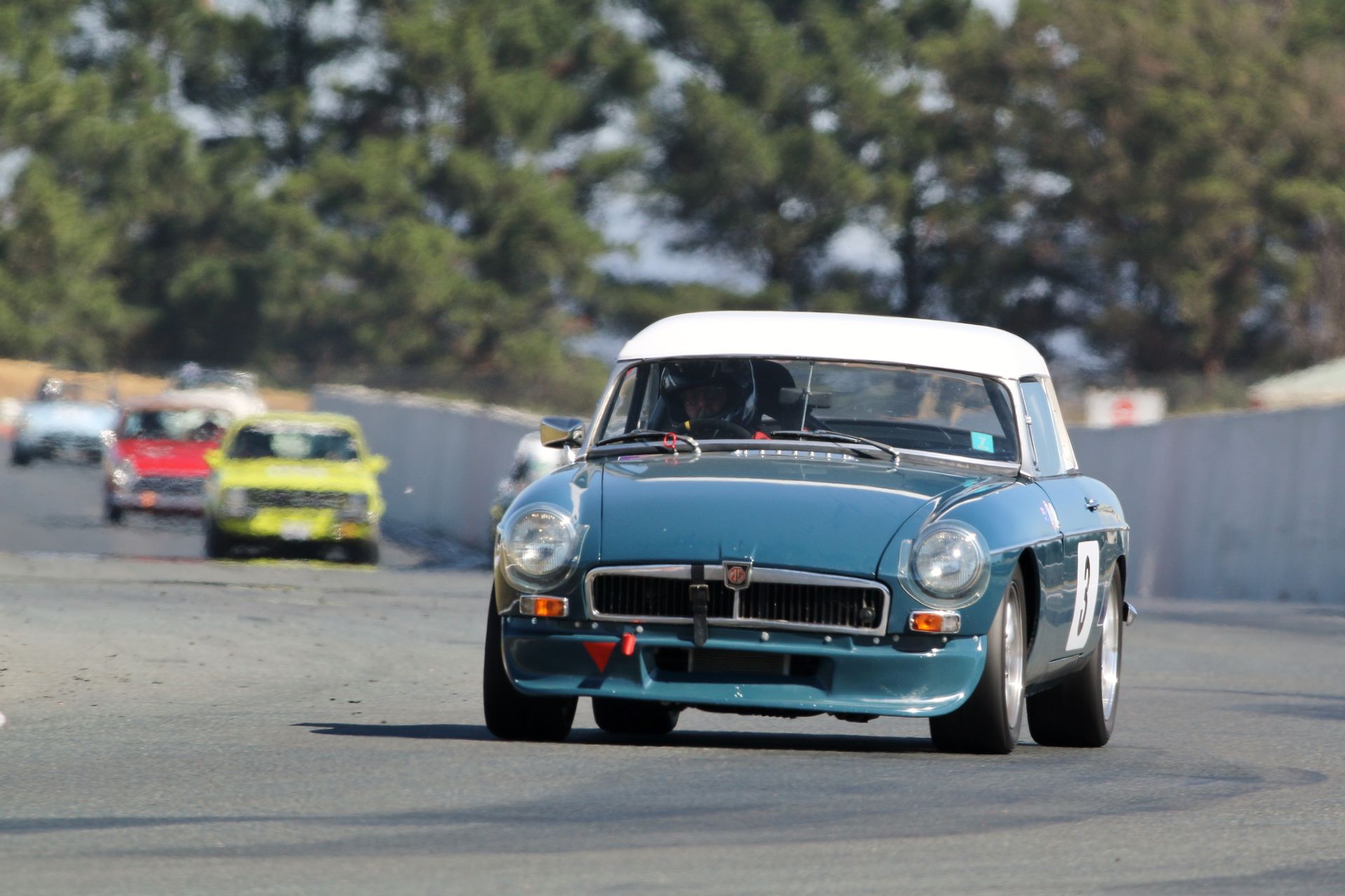 MG MGB/GT with VTO vintage aluminum wheels - Photo 28