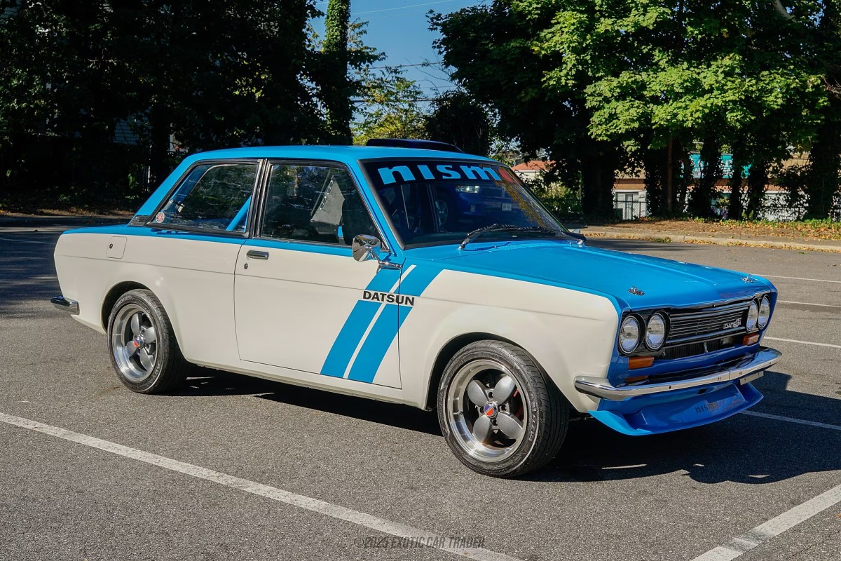 Datsun 510 with VTO vintage aluminum wheels - Photo 11