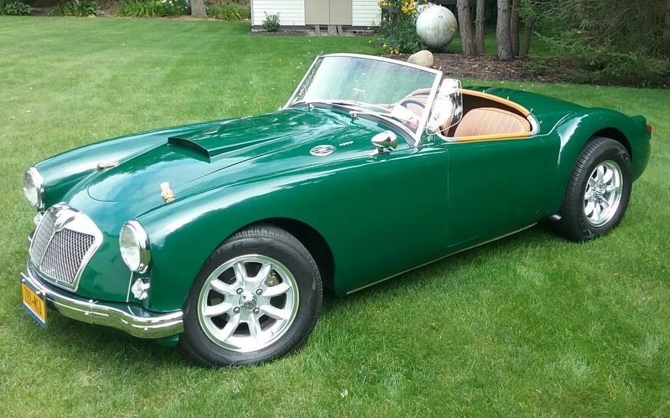 MG MGA